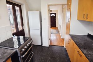 Kitchen- click for photo gallery